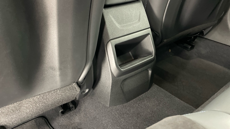 BMW 2 Series 223 xDrive M Sport 4dr Step Auto Petrol Saloon - Image 32