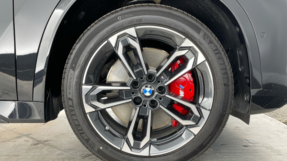 BMW iX1 150kW eDrive20 M Sport 65kWh 5dr Auto Electric Estate - Image 14