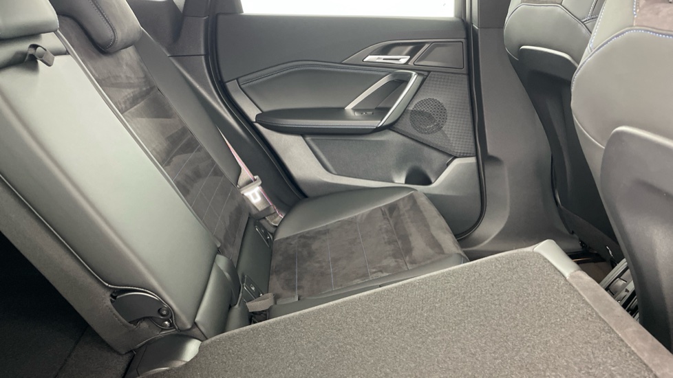BMW iX1 150kW eDrive20 M Sport 65kWh 5dr Auto Electric Estate - Image 47