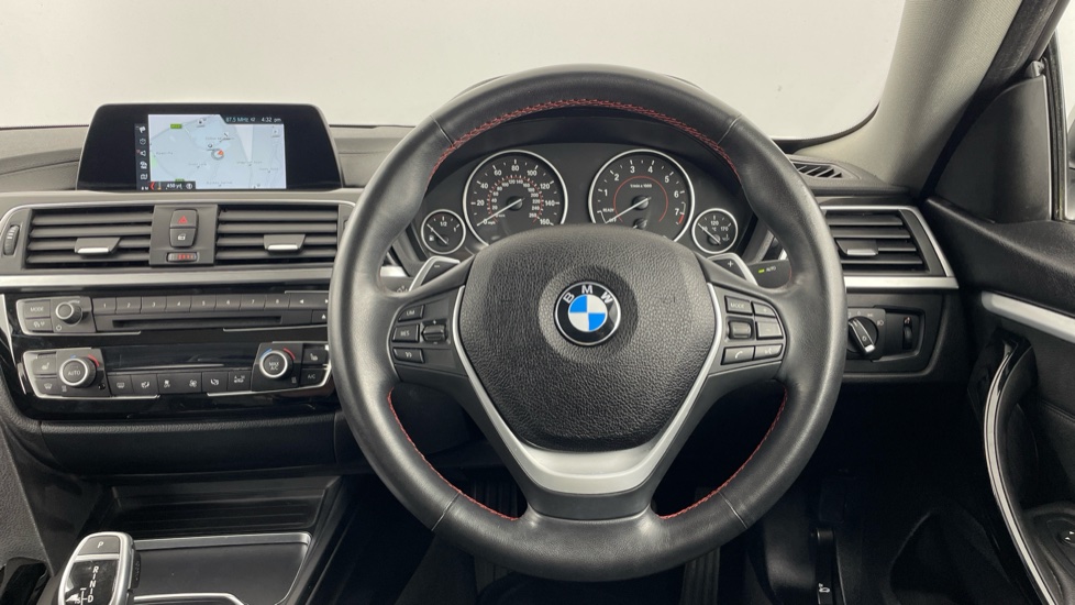 BMW 4 Series 420i Sport 5dr Auto Petrol Hatchback - Image 5