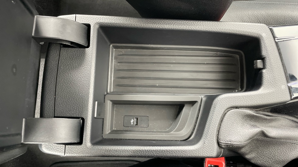 BMW 4 Series 420i Sport 5dr Auto Petrol Hatchback - Image 50