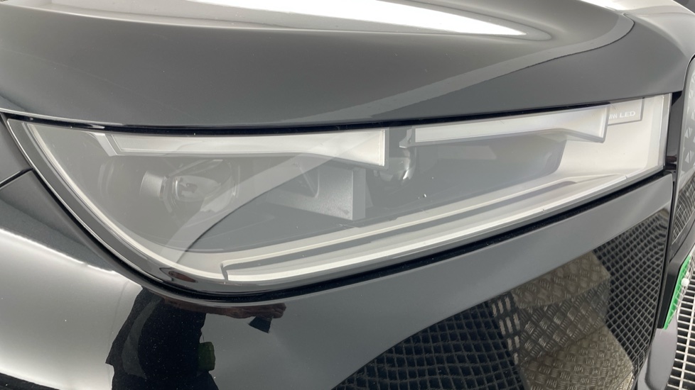 BMW iX 240kW xDrive40 M Sport Edition 76.6kWh 5dr Auto Electric Estate - Image 23