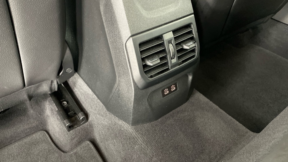 BMW 2 Series M235i xDrive 4dr Step Auto [Pro Pack] Petrol Saloon - Image 35