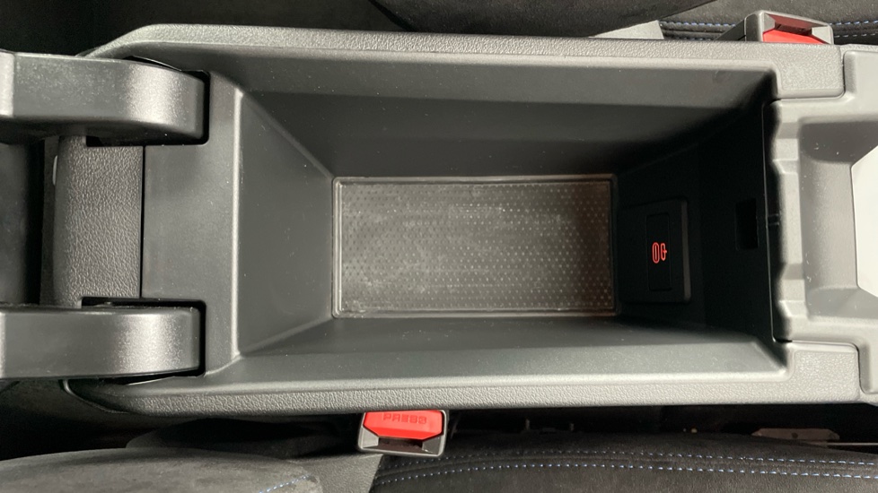 BMW 2 Series M235i xDrive 4dr Step Auto [Pro Pack] Petrol Saloon - Image 61