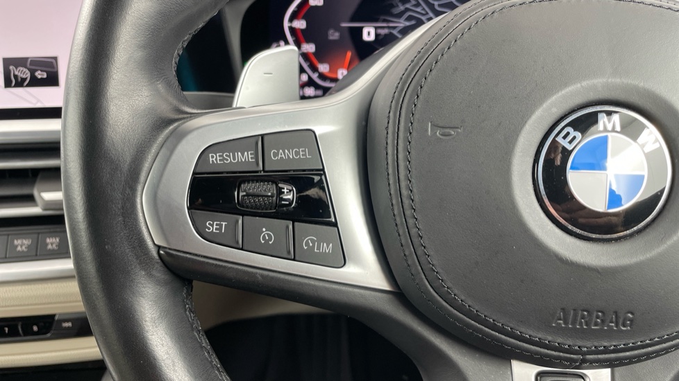 BMW 4 Series M440i xDrive MHT 2dr Step Auto Petrol Coupe - Image 17