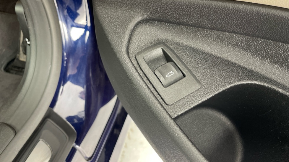 BMW 4 Series M440i xDrive MHT 2dr Step Auto Petrol Coupe - Image 49