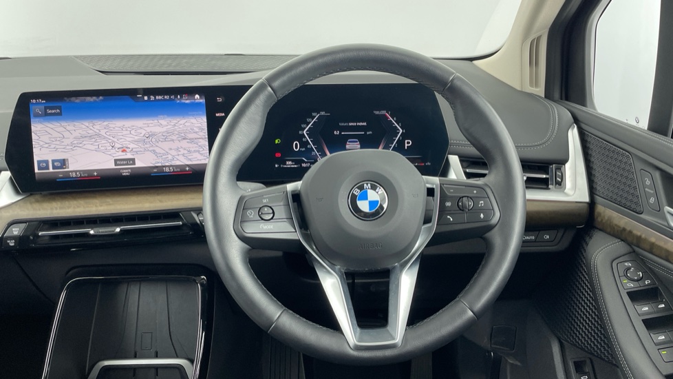 BMW 2 Series 220i MHT Luxury 5dr DCT Petrol Hatchback - Image 5