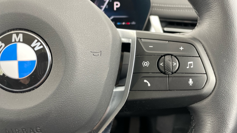 BMW 2 Series 220i MHT Luxury 5dr DCT Petrol Hatchback - Image 18