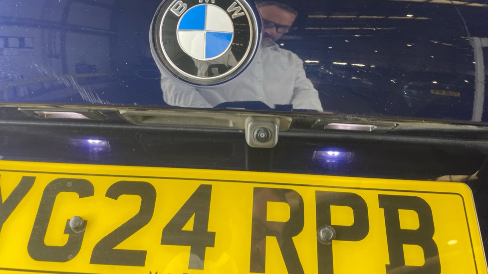BMW X5 xDrive30d MHT M Sport 5dr Auto [Pro Pack] Diesel Estate - Image 27