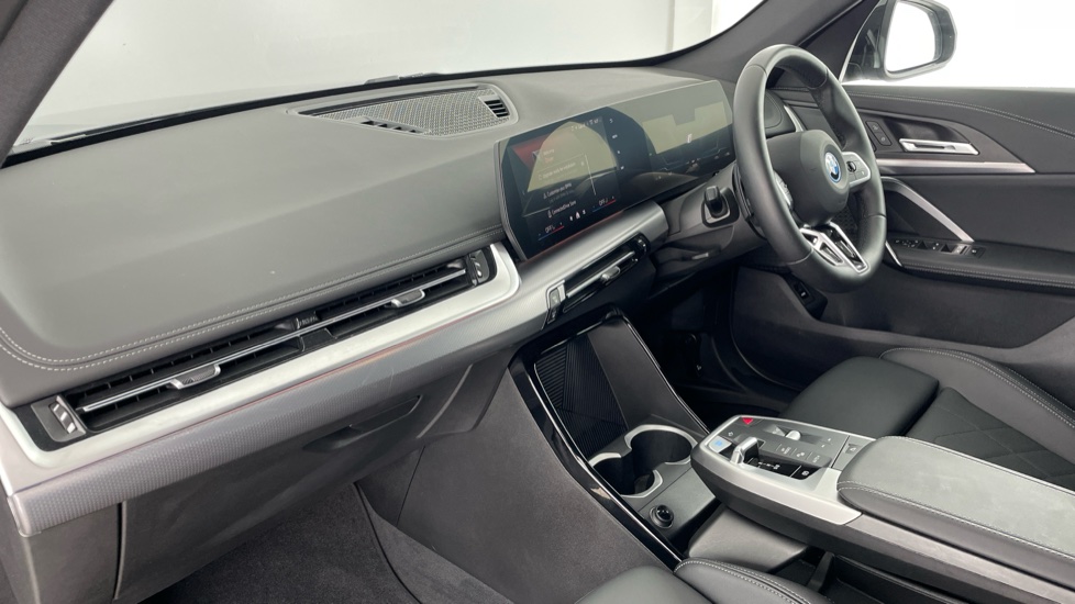 BMW iX1 230kW xDr30 MSport 65kWh 5dr Auto [Tech+/Pro/22kW] Electric Estate - Image 7