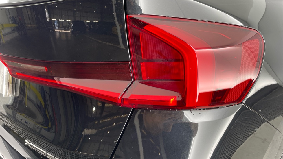 BMW iX1 230kW xDr30 MSport 65kWh 5dr Auto [Tech+/Pro/22kW] Electric Estate - Image 22