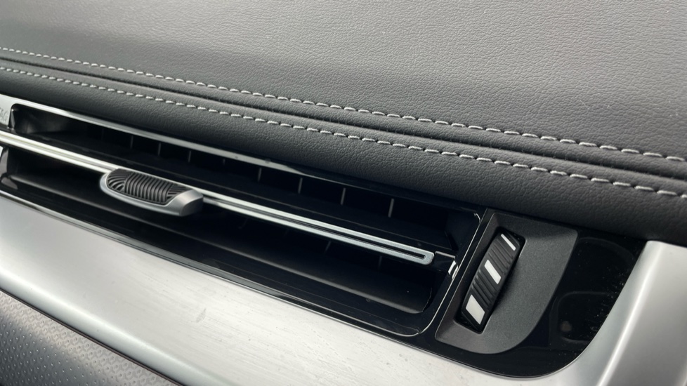 BMW iX1 230kW xDr30 MSport 65kWh 5dr Auto [Tech+/Pro/22kW] Electric Estate - Image 68