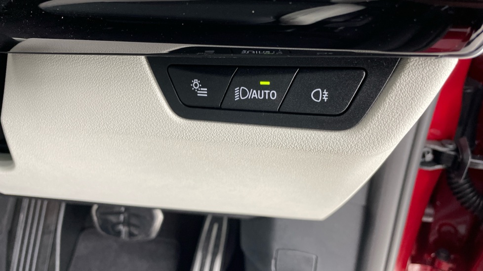 BMW iX1 230kW xDrive30 Shadow Edition 65kWh 5dr Auto Electric Estate - Image 52