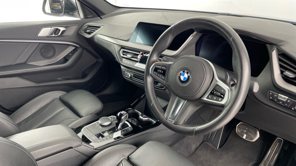 BMW 2 Series 218i [136] M Sport 4dr DCT Petrol Saloon - Image 6