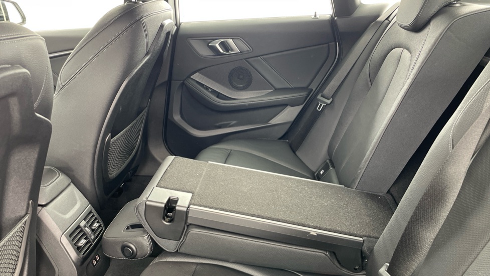 BMW 2 Series 218i [136] M Sport 4dr DCT Petrol Saloon - Image 37