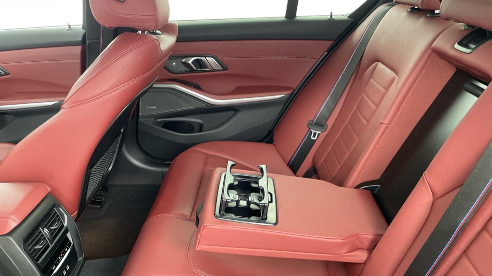BMW 3 Series M340i xDrive MHT 4dr Step Auto Petrol Saloon - Image 35