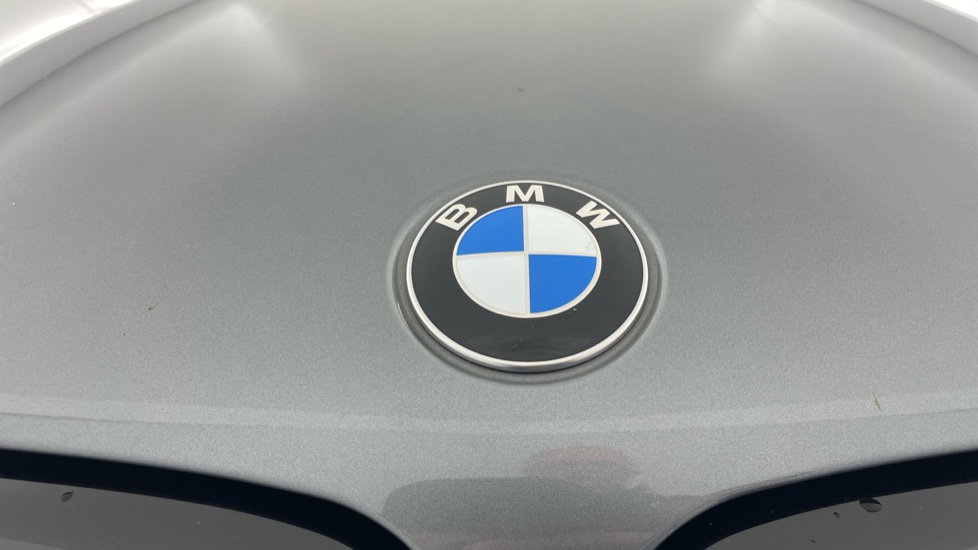 BMW 5 Series 520d MHT M Sport 4dr Step Auto [Pro Pack] Diesel Saloon - Image 24