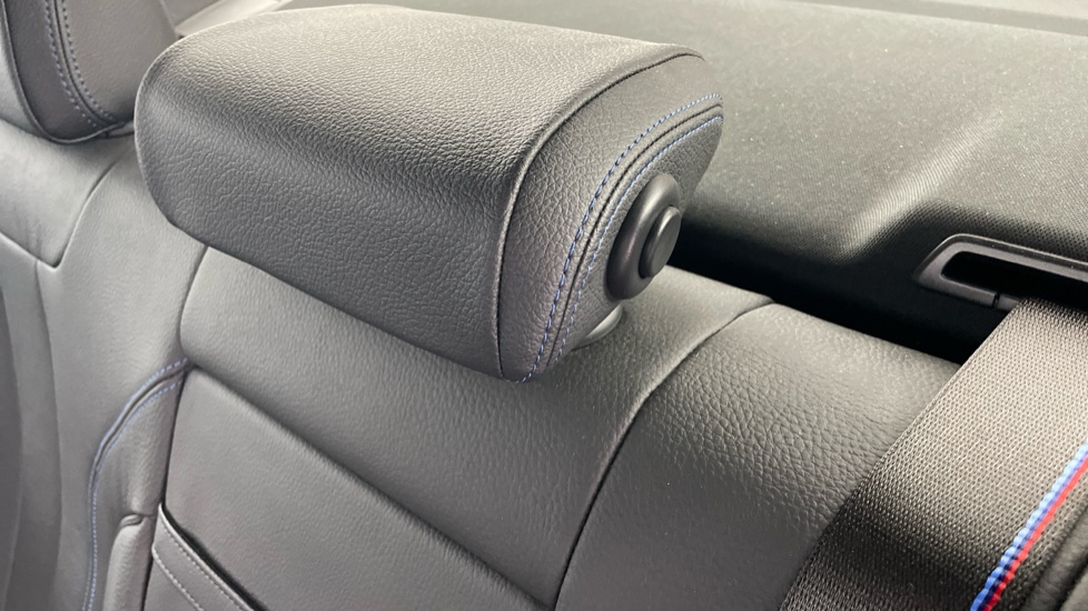 BMW 5 Series 520d MHT M Sport 4dr Step Auto [Pro Pack] Diesel Saloon - Image 36