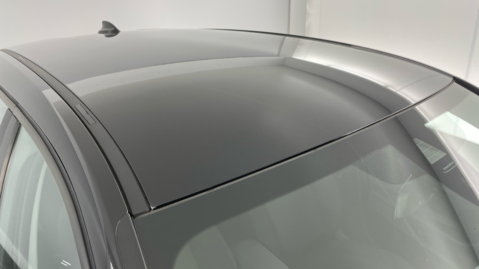BMW 1 Series 118i SE 5dr Petrol Hatchback - Image 21