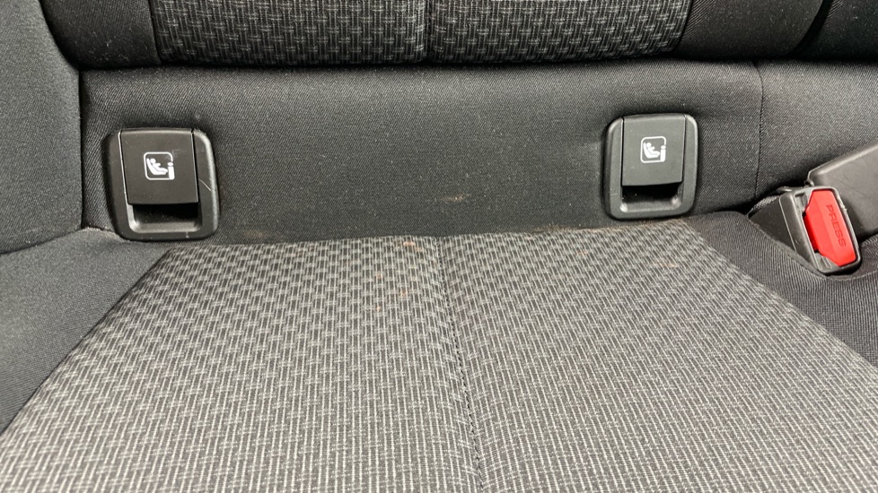 BMW 1 Series 118i SE 5dr Petrol Hatchback - Image 41