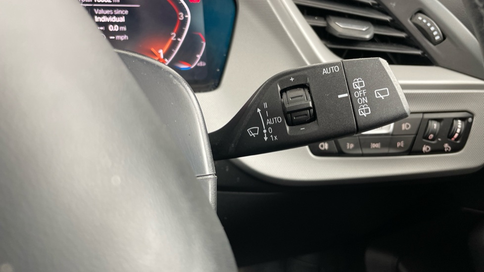 BMW 1 Series 118i SE 5dr Petrol Hatchback - Image 51