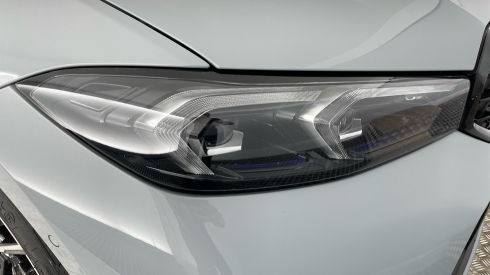BMW 3 Series M340d xDrive MHT 4dr Step Auto Diesel Saloon - Image 23