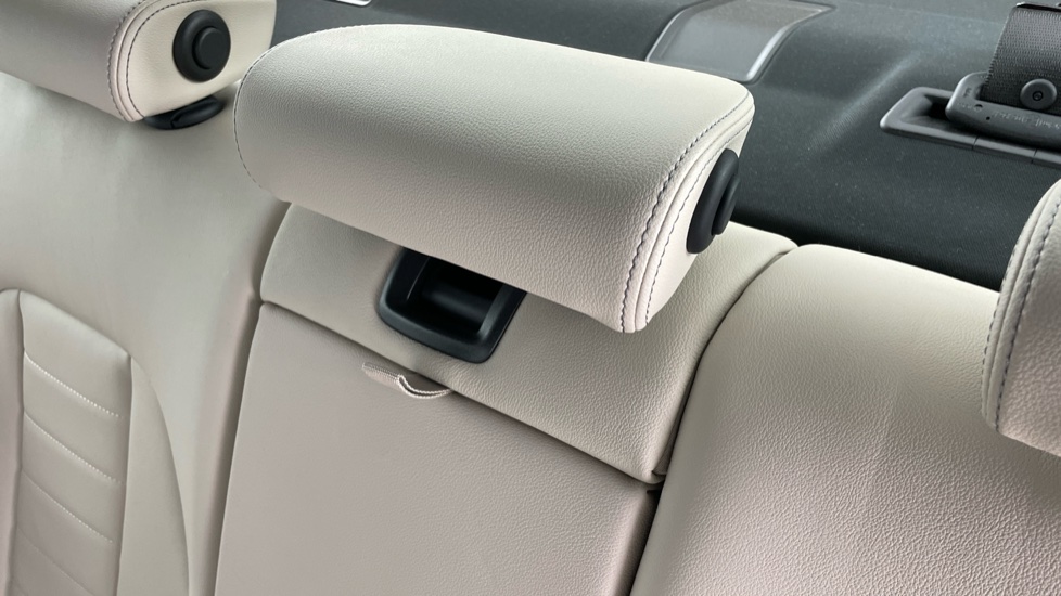 BMW 3 Series M340d xDrive MHT 4dr Step Auto Diesel Saloon - Image 35