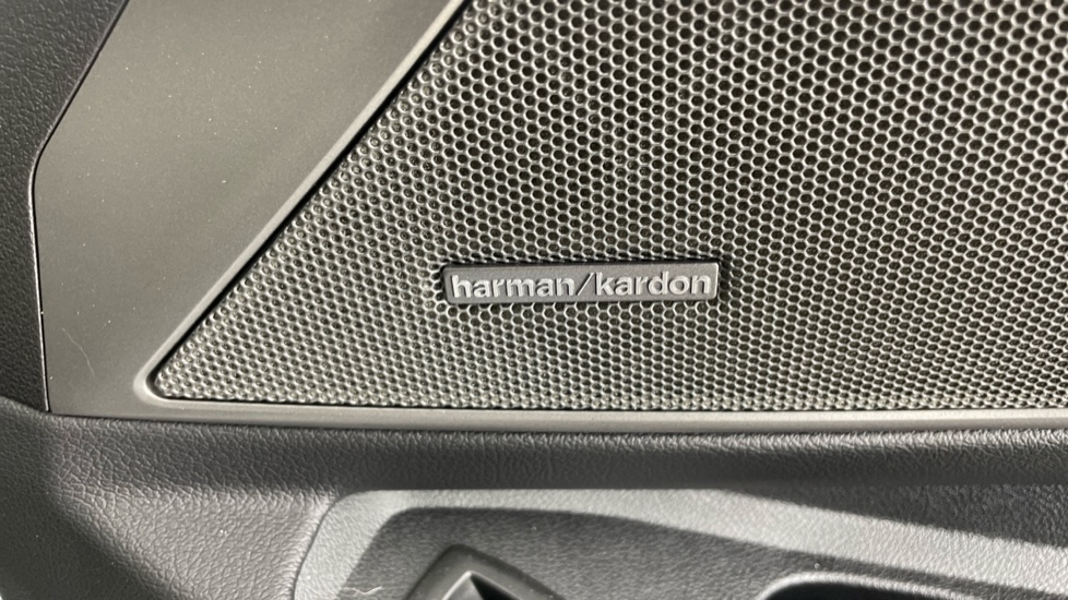 BMW 3 Series M340d xDrive MHT 4dr Step Auto Diesel Saloon - Image 49