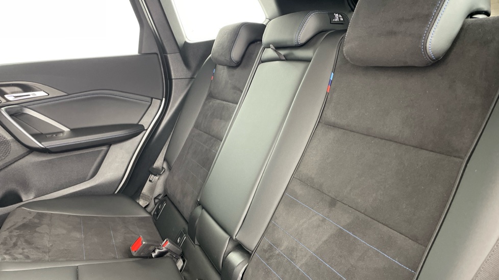 BMW iX1 150kW eDrive20 M Sport 65kWh 5dr Auto Electric Estate - Image 12