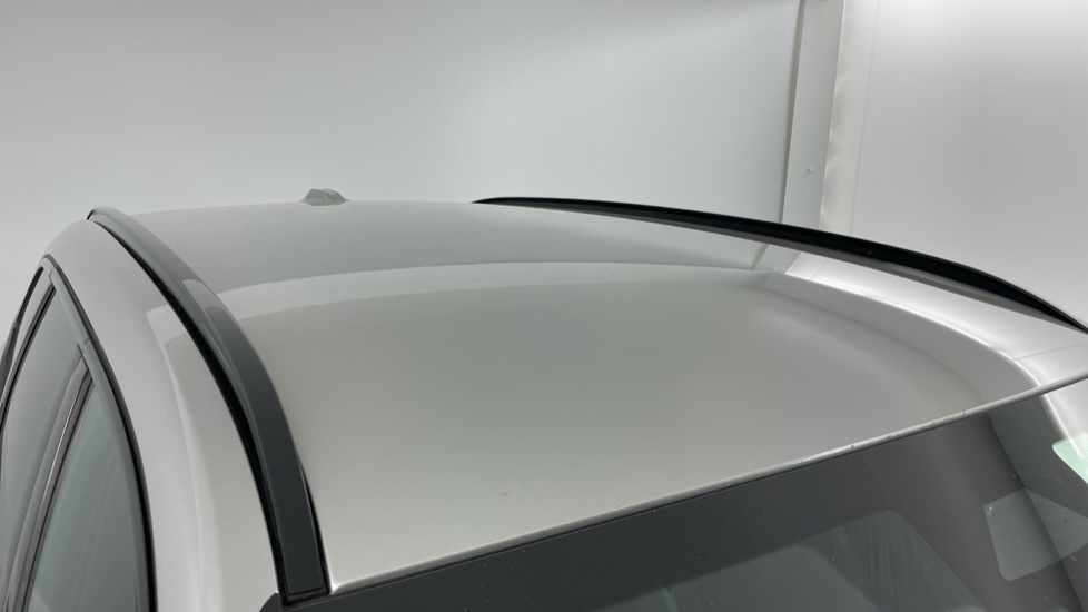 BMW iX1 150kW eDrive20 M Sport 65kWh 5dr Auto Electric Estate - Image 21