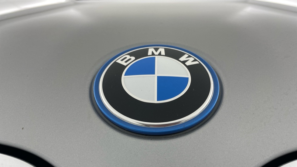 BMW iX1 150kW eDrive20 M Sport 65kWh 5dr Auto Electric Estate - Image 24