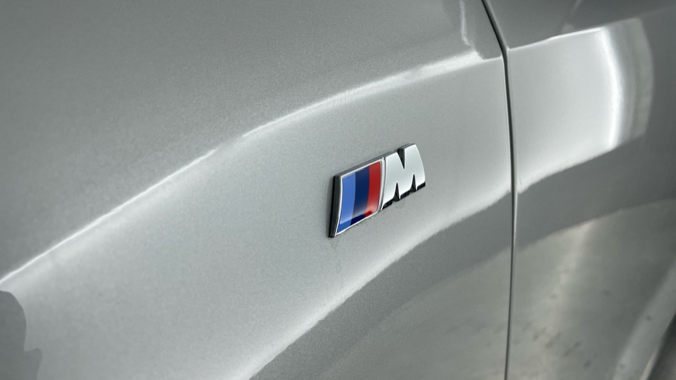 BMW iX1 150kW eDrive20 M Sport 65kWh 5dr Auto Electric Estate - Image 25