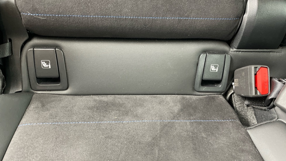 BMW iX1 150kW eDrive20 M Sport 65kWh 5dr Auto Electric Estate - Image 38