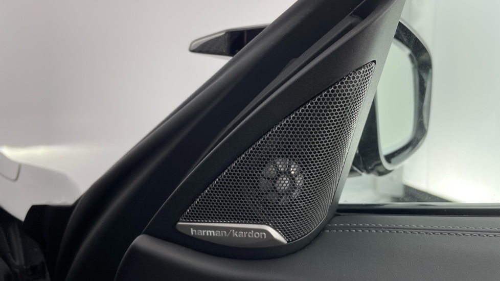 BMW M4 xDrive Competition M 2dr Step Auto [Ultimat Pk] Petrol Coupe - Image 20