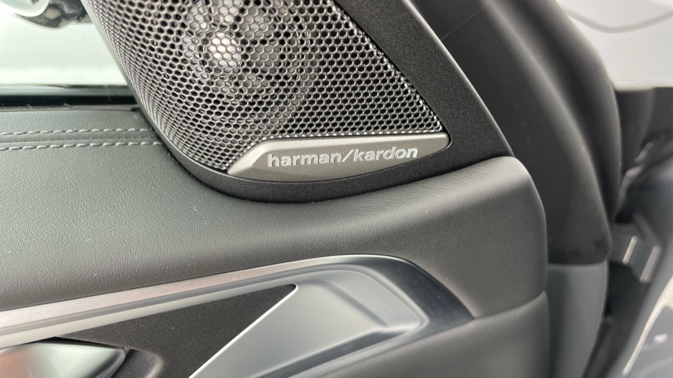 BMW M4 xDrive Competition M 2dr Step Auto [Ultimat Pk] Petrol Coupe - Image 29