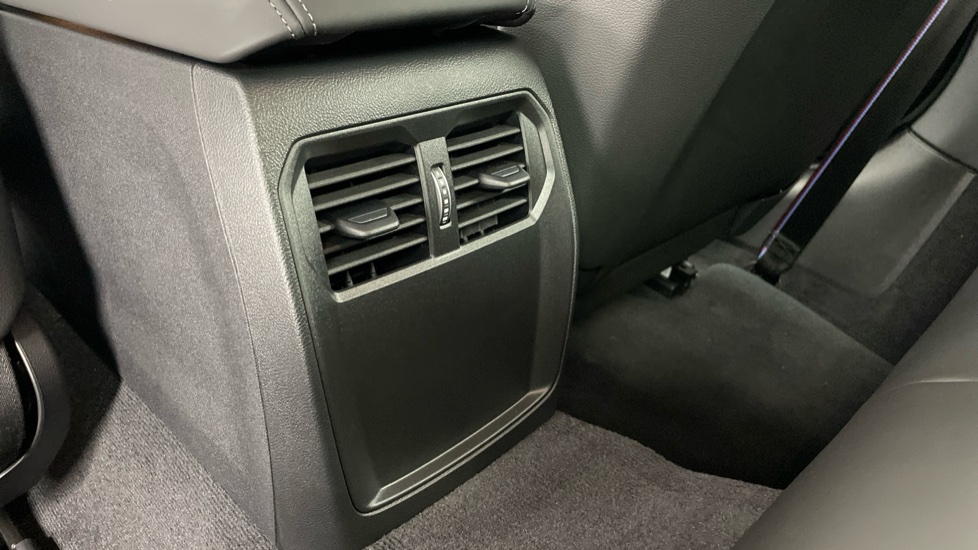 BMW M4 xDrive Competition M 2dr Step Auto [Ultimat Pk] Petrol Coupe - Image 34