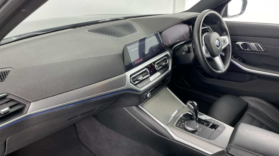 BMW 3 Series 330i M Sport 4dr Step Auto Petrol Saloon - Image 7
