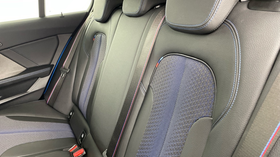 BMW 1 Series 118i [136] M Sport 5dr Step Auto [LCP] Petrol Hatchback - Image 12