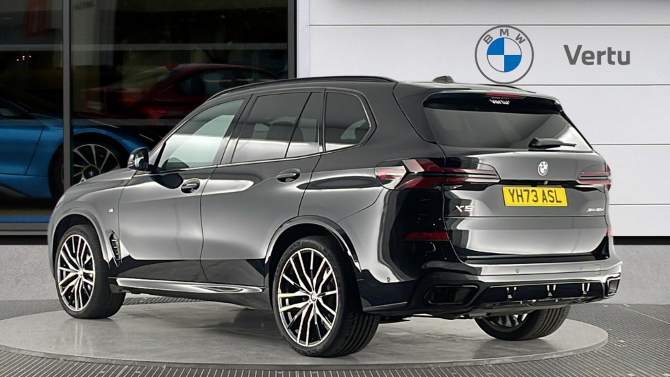 BMW X5 xDrive30d MHT M Sport 5dr Auto Diesel Estate - Image 2