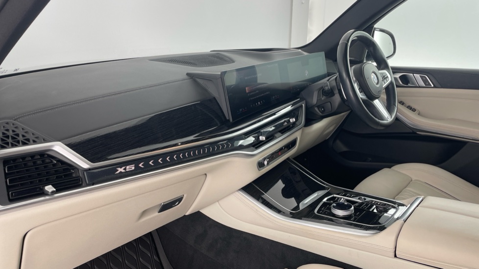 BMW X5 xDrive30d MHT M Sport 5dr Auto Diesel Estate - Image 7