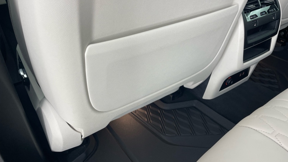 BMW X5 xDrive30d MHT M Sport 5dr Auto Diesel Estate - Image 32