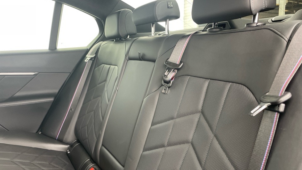 BMW 5 Series 520i M Sport Pro 4dr Auto Petrol Saloon - Image 12