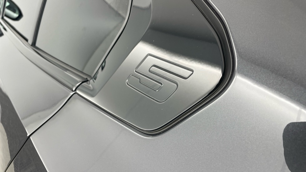 BMW 5 Series 520i M Sport Pro 4dr Auto Petrol Saloon - Image 37