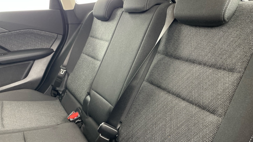 BMW X1 sDrive 20i MHT Sport 5dr Step Auto Petrol Estate - Image 12