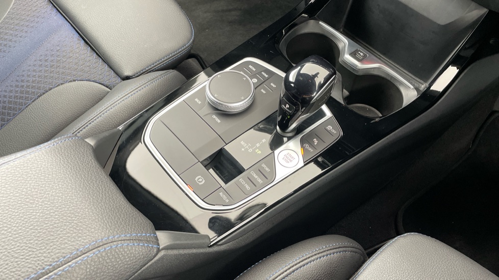 BMW 2 Series 218i [136] M Sport 4dr DCT Petrol Saloon - Image 10