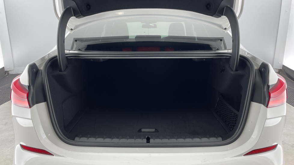 BMW 2 Series 218i [136] M Sport 4dr DCT Petrol Saloon - Image 13