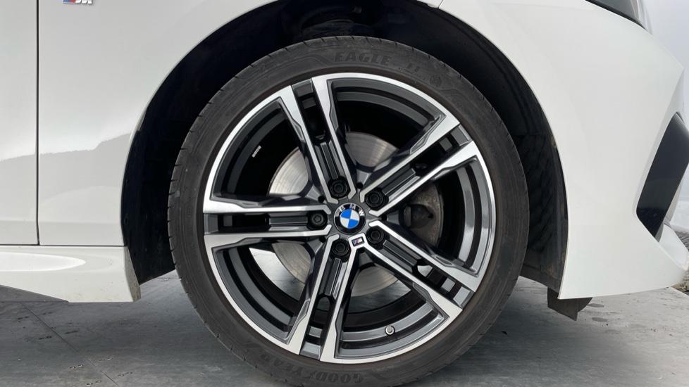 BMW 2 Series 218i [136] M Sport 4dr DCT Petrol Saloon - Image 14