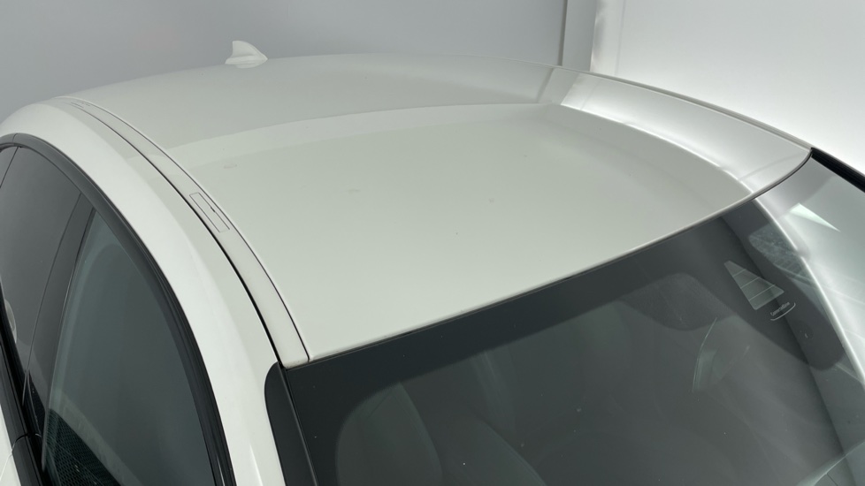 BMW 2 Series 218i [136] M Sport 4dr DCT Petrol Saloon - Image 21
