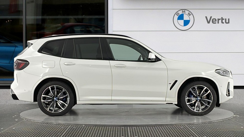 BMW X3 xDrive 30e M Sport 5dr Auto Estate - Image 3