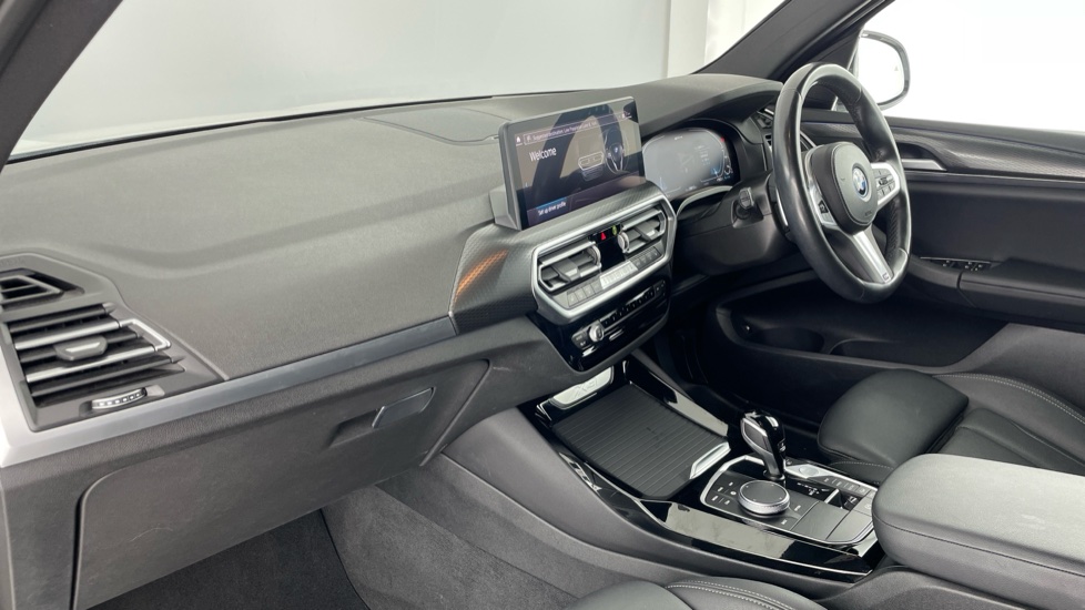 BMW X3 xDrive 30e M Sport 5dr Auto Estate - Image 7
